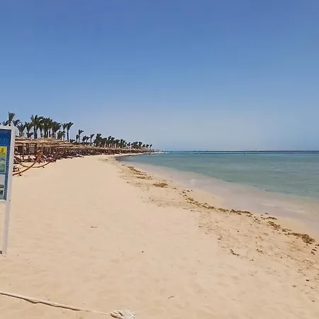 Red Sea Serenity