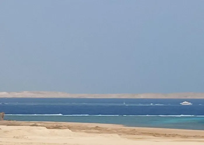 Red Sea Serenity